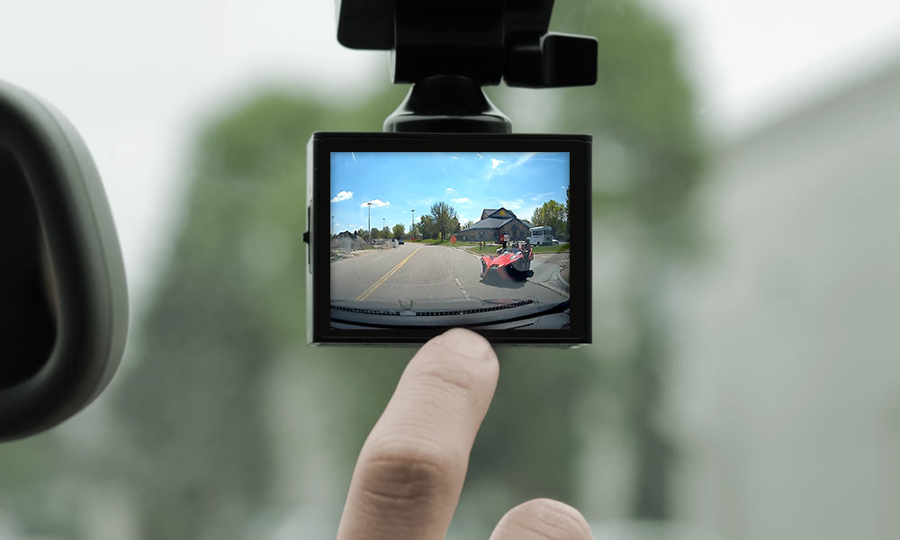 Momento M6 2-Channel Dash Cam with Wi-Fi Connectivity